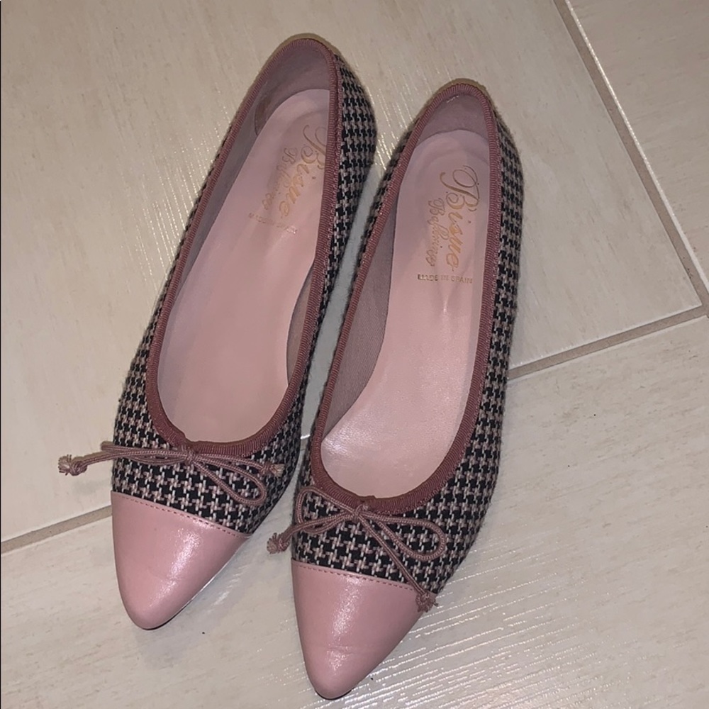 Bisue Ballerina cap toe houndstooth flat